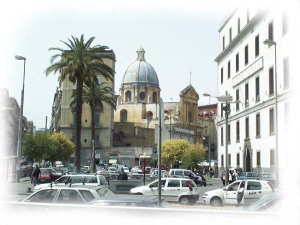 Neapel, normales Strassenbild